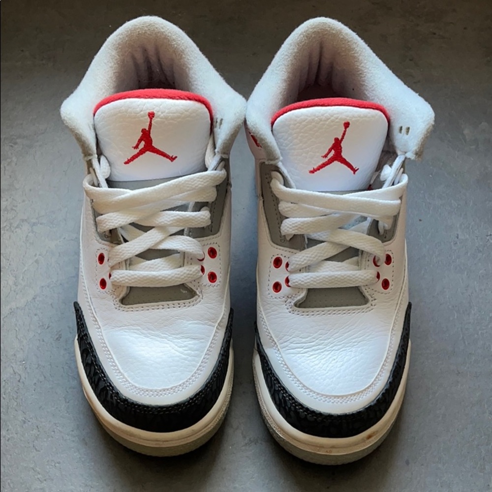 Air Jordan Retro 3 Fire Red